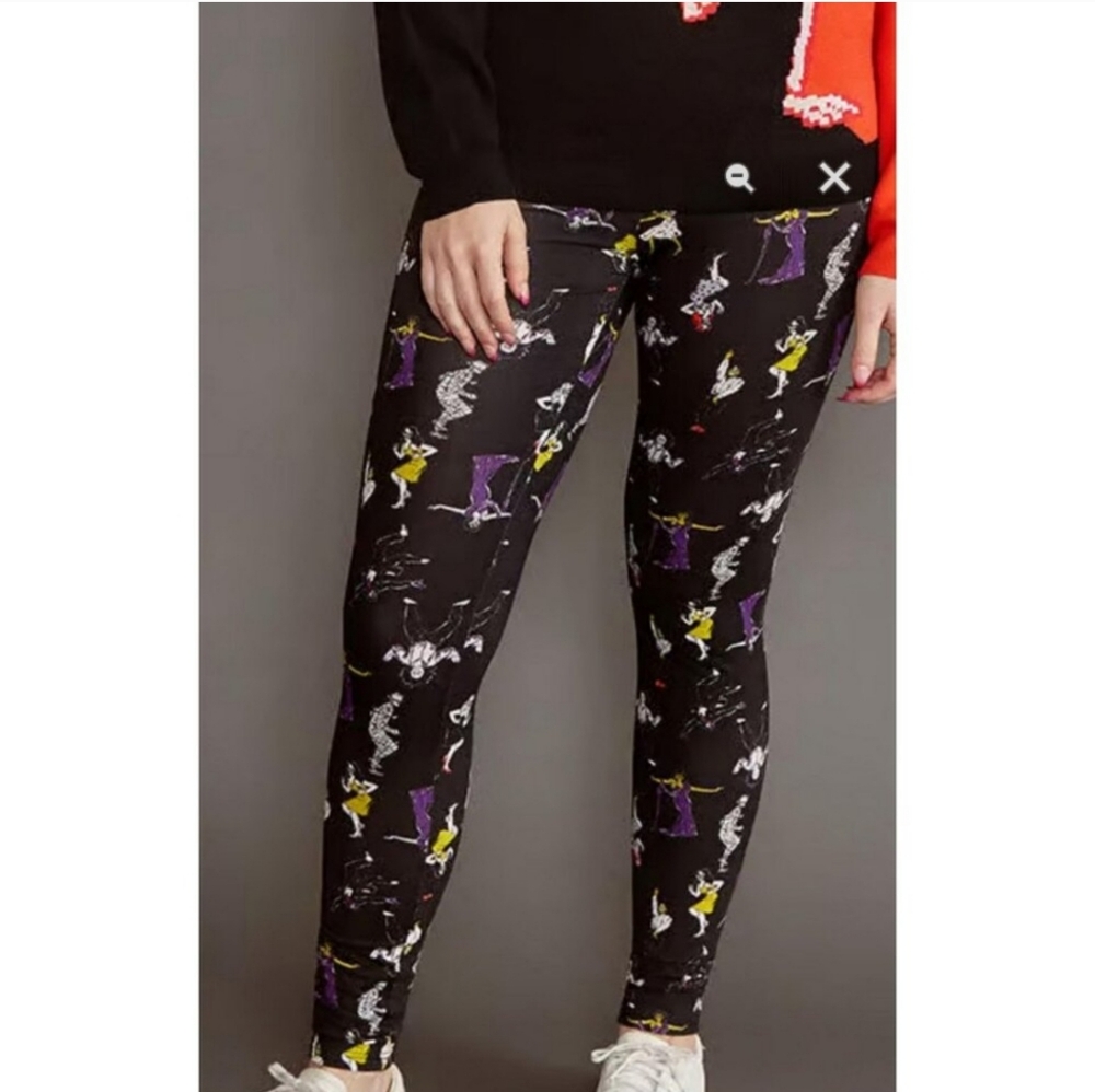 NWT ModCloth Leg-acy of Lounging Leggings in Black Monster Mash Size S
